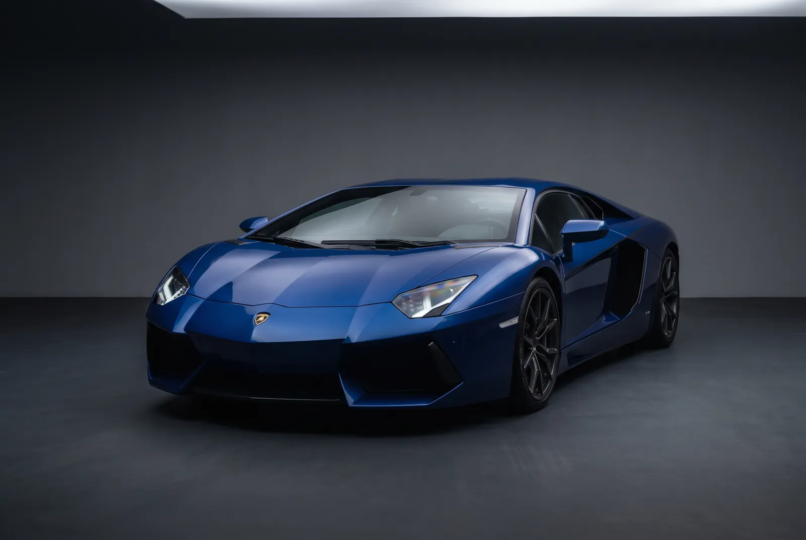 Lamborghini Aventador