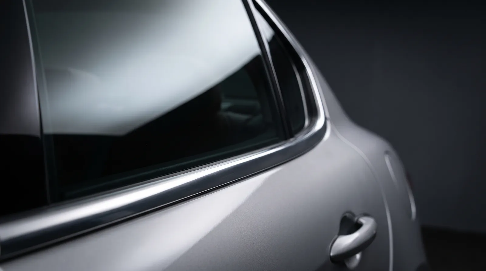Detail van een Maserati