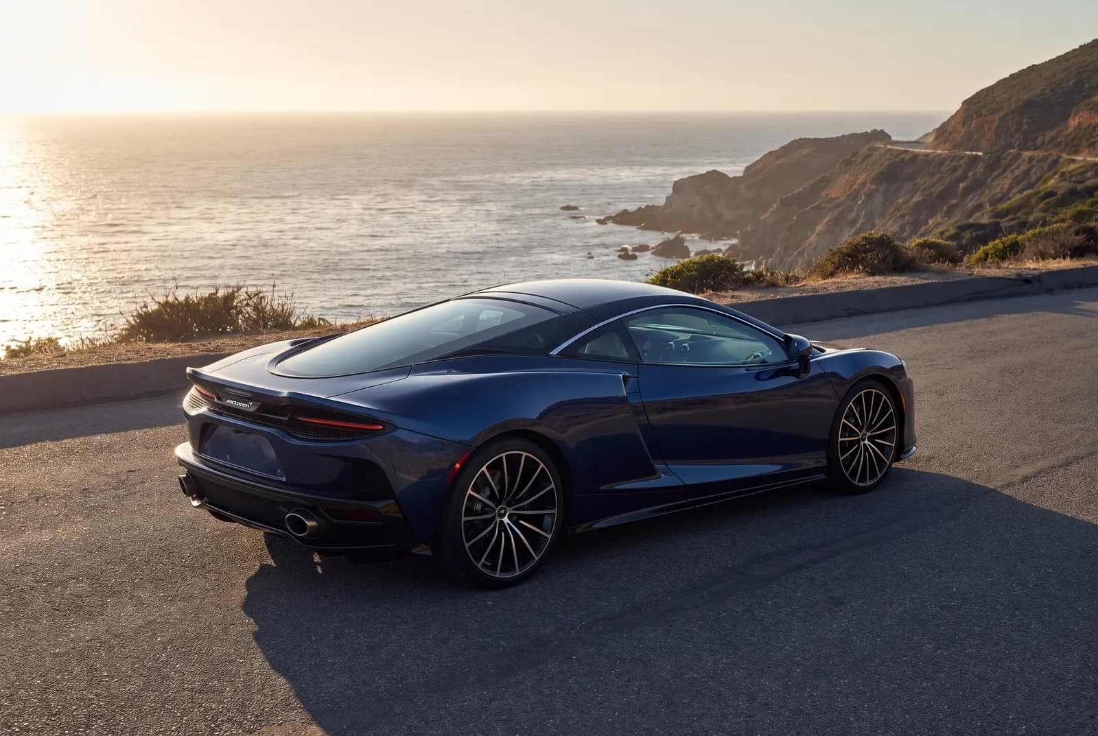 McLaren Grand tourer